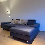 Cosy, Big, 2 Bedrooms Flat Apartment *